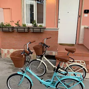 Bed & Breakfast Flyhouse, Fiumicino