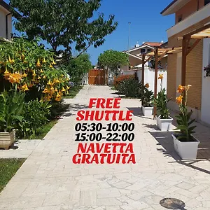 Un Passo Dal Mare Bed & Breakfast